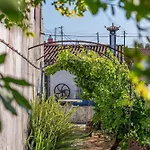 Pensjonat Silent Place - Sintra *