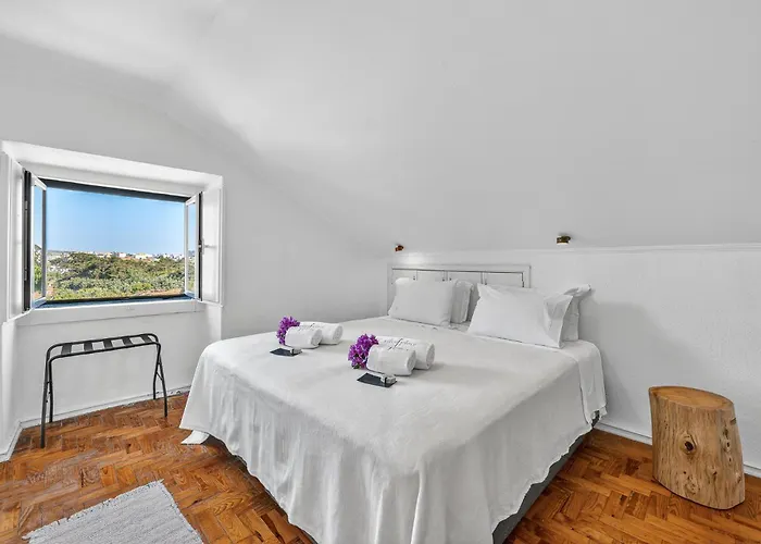 Silent Place - Sintra Gæstehus *